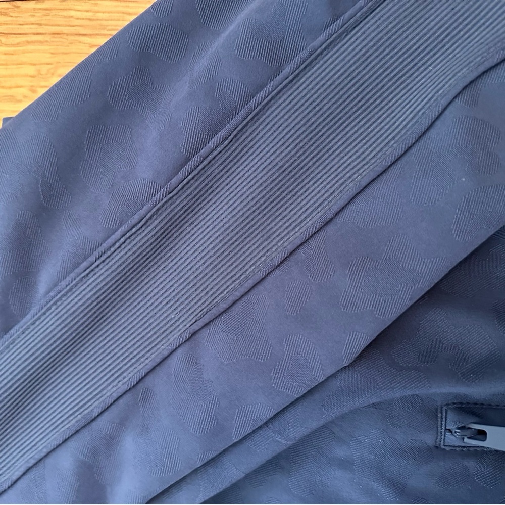 Athleta women's bomber jacket size 1X. - Picture 7 of 11